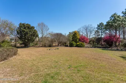 Exterior - 2689 Sloop Point Loop Rd, Hampstead, NC 28443 photo 12 of 44