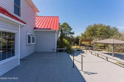 Exterior - 2689 Sloop Point Loop Rd, Hampstead, NC 28443 photo 39 of 44