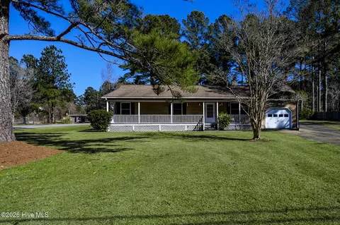 4470 Wilcox Rd, New Bern, NC 28562
