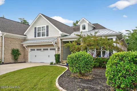 2484 Meridian Rd NE, Leland, NC 28451