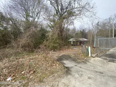 1710 Atlantic Ave, Kinston, NC 28501