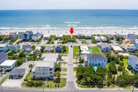 1 Raleigh Ave, Surf City, NC 28445