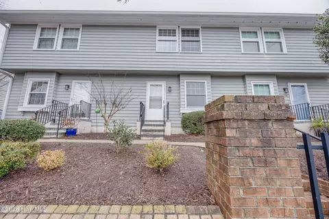 316 River Walk, New Bern, NC 28560