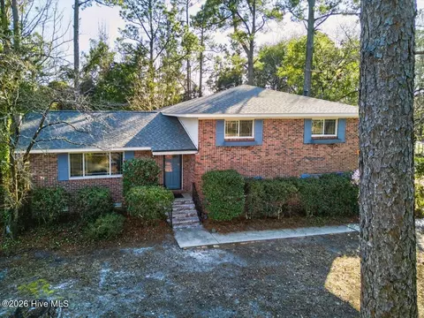 4618 Riplee Dr, Wilmington, NC 28405
