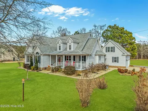 149 Lake Wood Dr, Edenton, NC 27932