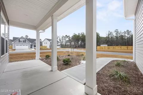 Exterior - 59 W Barlowe West Ave, Hampstead, NC 28443 photo 2 of 9