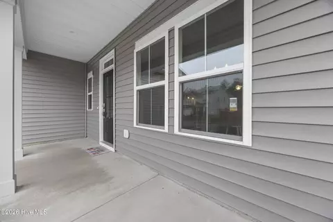Exterior - 59 W Barlowe West Ave, Hampstead, NC 28443 photo 3 of 9