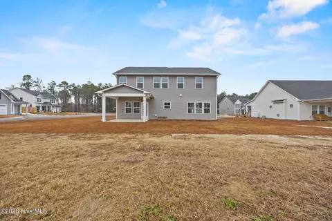 Exterior - 59 W Barlowe West Ave, Hampstead, NC 28443 photo 6 of 9