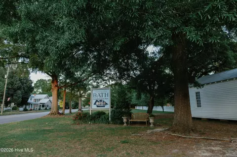 Exterior - 124 Catnip Point Rd, Bath, NC 27808 photo 11 of 13