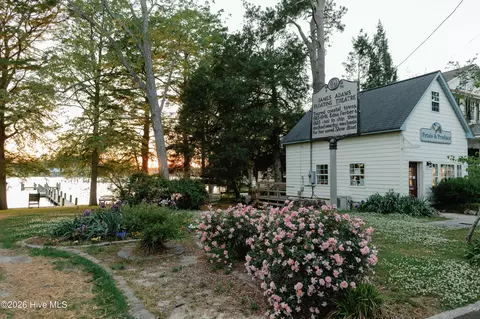 Exterior - 124 Catnip Point Rd, Bath, NC 27808 photo 10 of 13