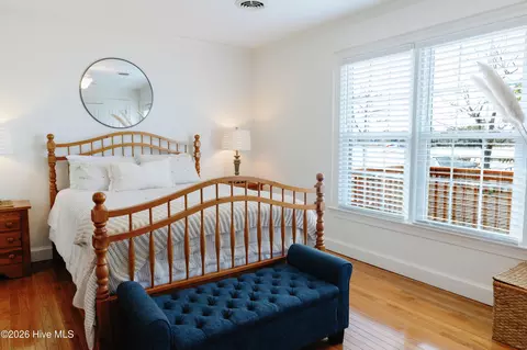 Bedroom - 124 Catnip Point Rd, Bath, NC 27808 photo 6 of 15