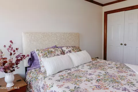 Bedroom - 124 Catnip Point Rd, Bath, NC 27808 photo 9 of 15