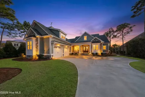 2829 Ellington Pl, Southport, NC 28461