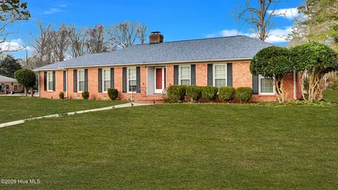 1707 Sabra Dr, Kinston, NC 28504