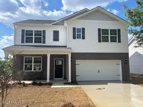 243 Lake Tyler Dr, New Bern, NC 28560