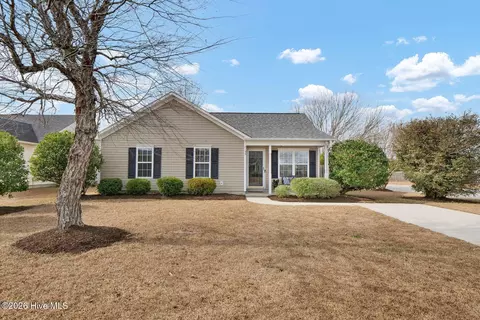 7133 Thurgood Rd, Wilmington, NC 28411