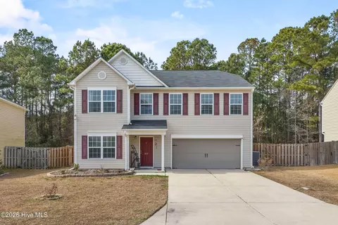 215 Chalet Rd, Holly Ridge, NC 28445