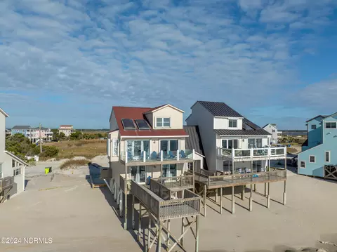 2362 New River Inlet Rd, North Topsail Beach, NC 28460