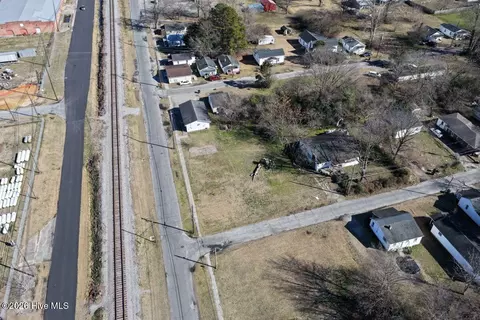 Off Of SE Center Street, Mount Olive, NC 28365