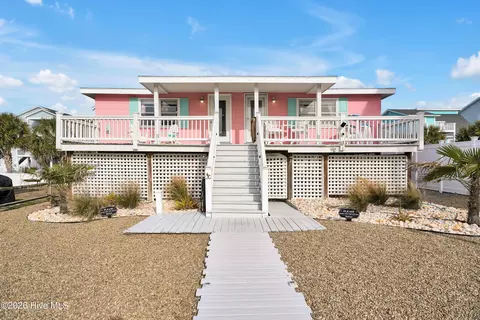 166 Ocean Blvd W, Holden Beach, NC 28462