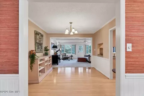 Entry Way - 32 Bogie Dr, Whispering Pines, NC 28327 photo 2 of 4