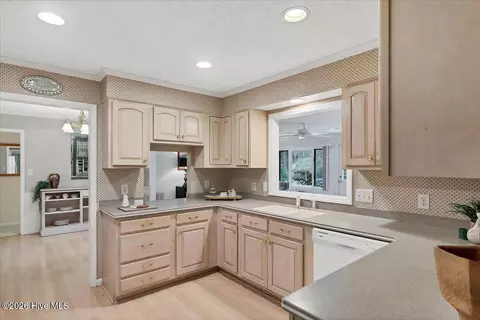 Kitchen - 32 Bogie Dr, Whispering Pines, NC 28327 photo 1 of 6