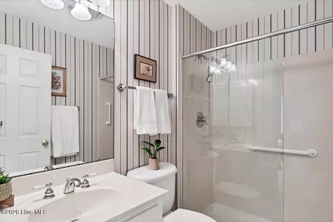Bath - 32 Bogie Dr, Whispering Pines, NC 28327 photo 6 of 10