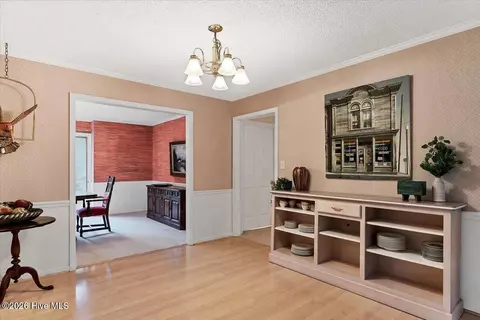 Dining - 32 Bogie Dr, Whispering Pines, NC 28327 photo 4 of 5