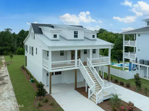 256 Kings Creek Xing, Holly Ridge, NC 28445