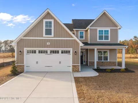 408 Whitestone Dr, Fayetteville, NC 28312