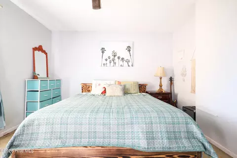 Bedroom - 104 Crown Point Rd, Hubert, NC 28539 photo 5 of 7