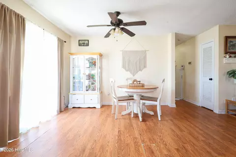 Dining - 104 Crown Point Rd, Hubert, NC 28539 photo 1 of 1
