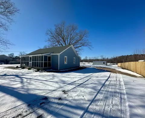 70 Desert Rd, Corapeake, NC 27926