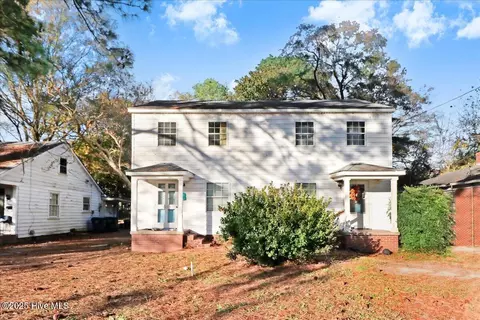 1605 Waverly Ave, Kinston, NC 28504