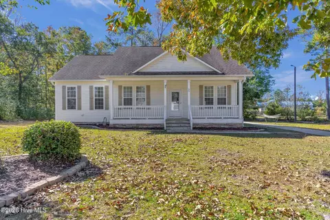 35 Stroud Will Ct, Rocky Point, NC 28457