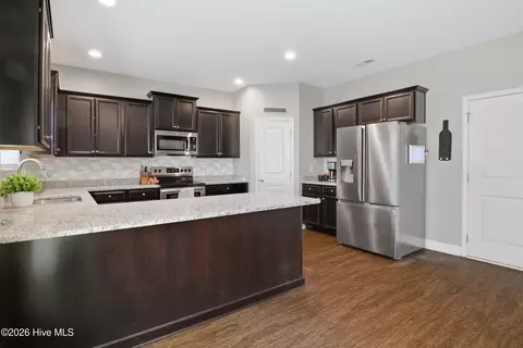 111 Lumis Ct, Hampstead, NC 28443 photo 19