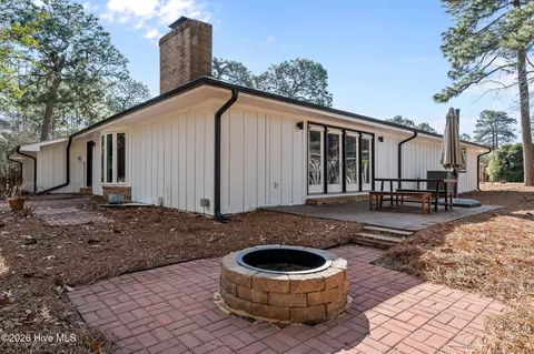 Exterior - 1425 Monticello Dr, Pinehurst, NC 28374 photo 5 of 5