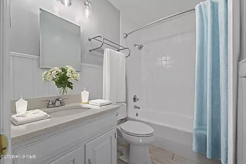 Bath - 1425 Monticello Dr, Pinehurst, NC 28374 photo 4 of 5