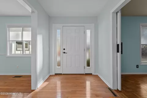 Entry Way - 1425 Monticello Dr, Pinehurst, NC 28374 photo 2 of 2