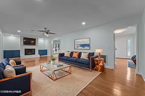 Living - 1425 Monticello Dr, Pinehurst, NC 28374 photo 1 of 8