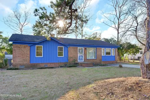 3533 Middle Sound Loop Rd, Wilmington, NC 28411