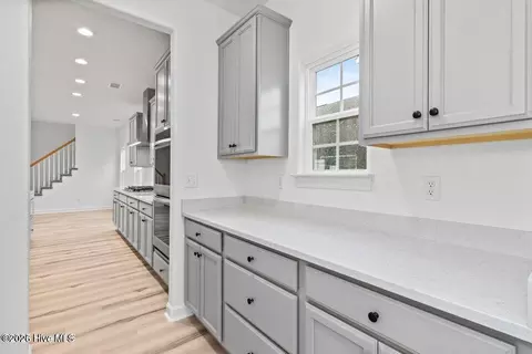 Entry Way - 102 Ryker Rd W, Moyock, NC 27958 photo 2 of 4