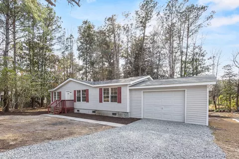 814 Wildwood Cir, Hampstead, NC 28443 photo 5
