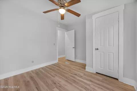 814 Wildwood Cir, Hampstead, NC 28443 photo 31