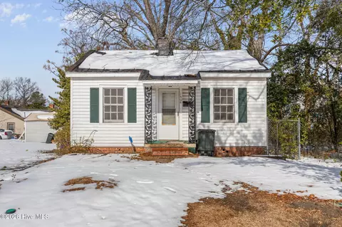 1404 W 4th St, Greenville, NC 27834