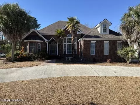 503 N Shore Dr, Sneads Ferry, NC 28460