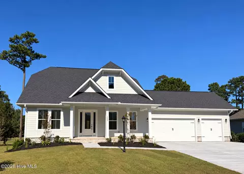 1007 Beauvoir Dr NW, Calabash, NC 28467