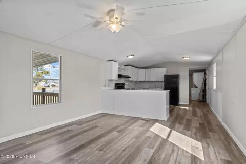 670 Straits Rd, Gloucester, NC 28528 photo 18