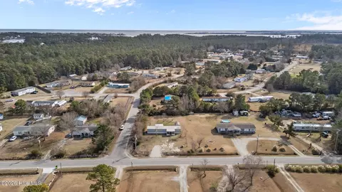 670 Straits Rd, Gloucester, NC 28528 photo 36