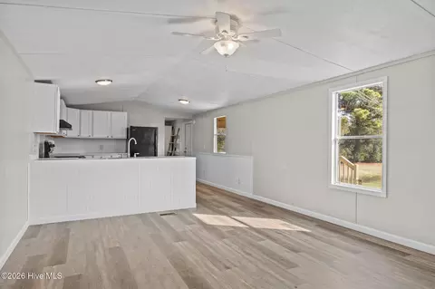 670 Straits Rd, Gloucester, NC 28528 photo 13